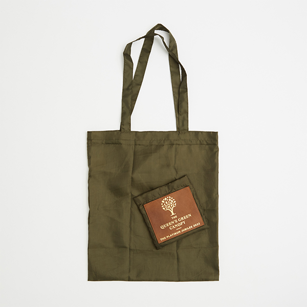 folding-tote-bag-with-pouch