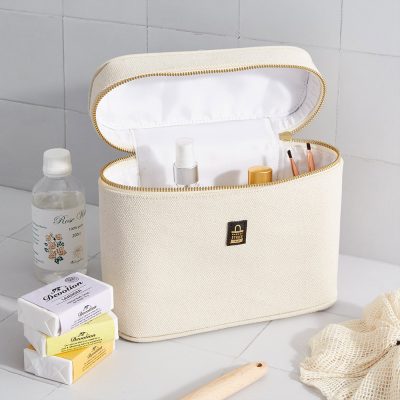 luxury-small-vanity-case-in-natural-fabric
